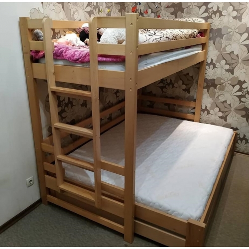 Кровать-чердак с увеличенным нижним спальным местом деревянная Torry